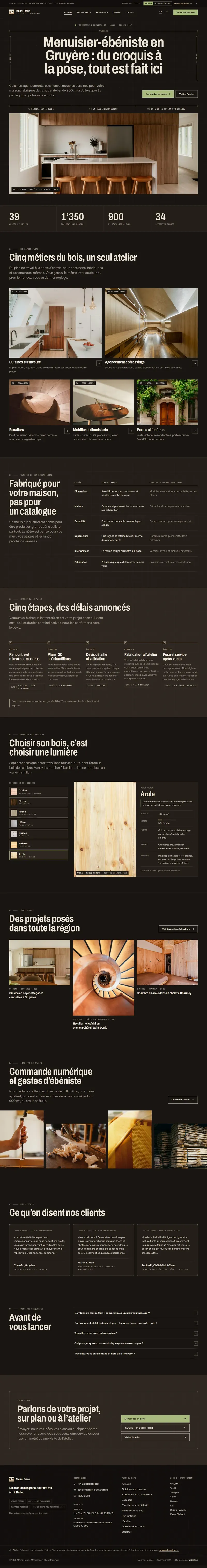Page d’accueil d’Atelier Frêne, menuiserie-ébénisterie à Bulle, avec une cuisine en noyer